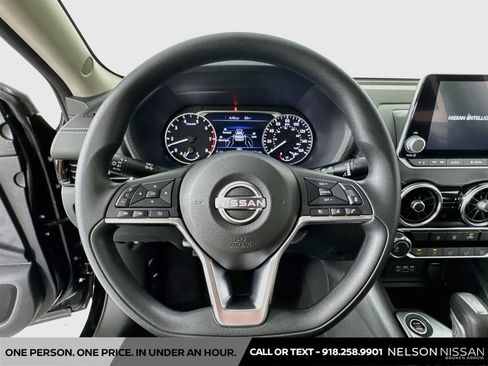 Certified 2025 Nissan Sentra SV FWD image 11