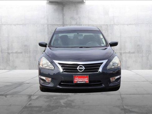 Used 2014 Nissan Altima 2.5 SV FWD image 4