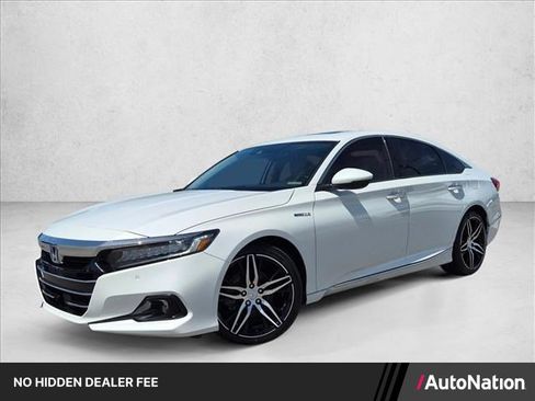 Used 2022 Honda Accord Touring image 1