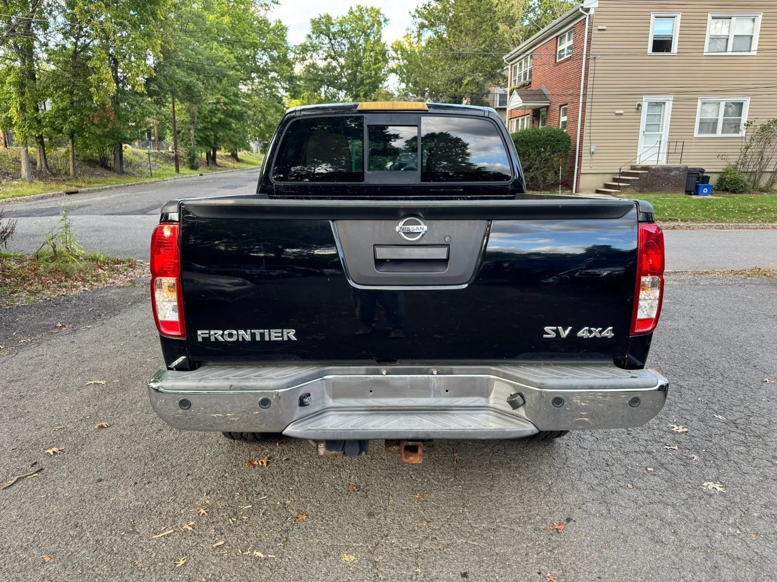 Used 2014 Nissan Frontier SV w/ SV Value Truck Package AWD/4WD image 5