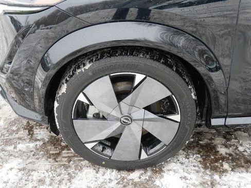 Certified 2024 Nissan Ariya AWD image 9