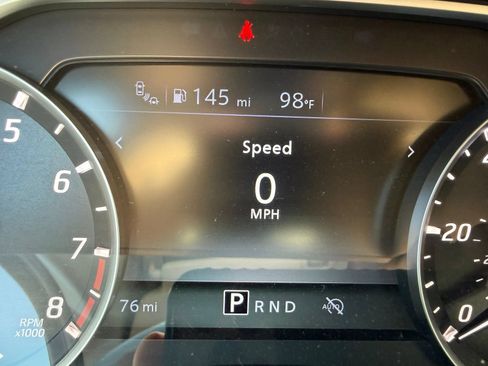 Used 2025 Nissan Frontier SV RWD image 13