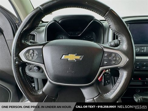 Used 2021 Chevrolet Colorado LT w/ LT Convenience Package image 11