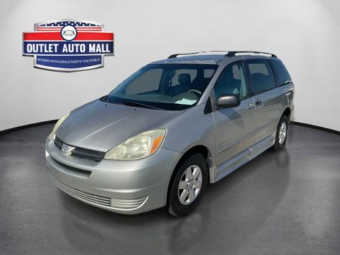 Used 2005 Toyota Sienna CE FWD image 6