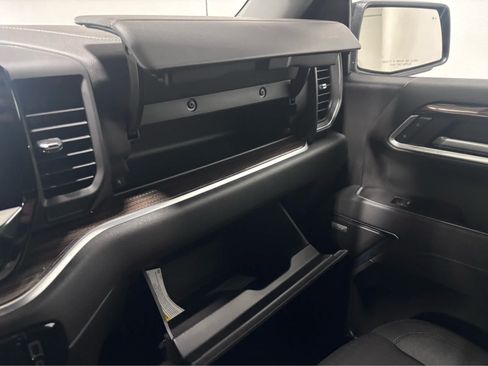 Used 2026 Chevrolet Silverado 1500 RST AWD/4WD image 21