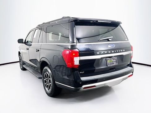 Used 2024 Ford Expedition Max XLT image 5