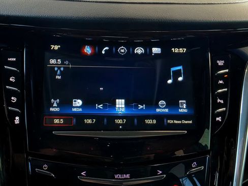 Used 2019 Cadillac Escalade Luxury AWD/4WD image 55