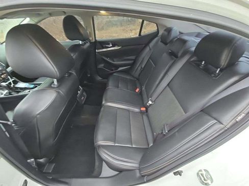 Used 2020 Nissan Maxima 3.5 SL w/ Floor Mat Group image 4