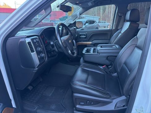 Certified 2018 Chevrolet Silverado 1500 LTZ w/ Sport Package image 9