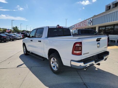Used 2023 RAM 1500 Big Horn AWD/4WD image 3