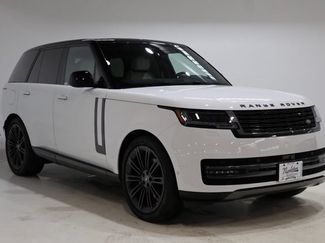 Used 2023 Land Rover Range Rover SE AWD/4WD video 1