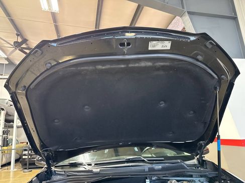 Used 2015 Chevrolet SS RWD image 69