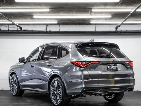 New 2026 Acura MDX w/ Advance Package image 3