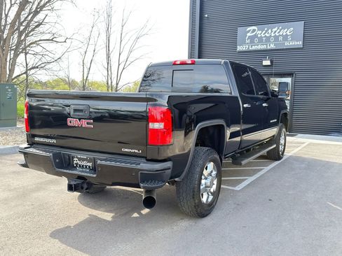 Used 2015 GMC Sierra 3500 Denali w/ Duramax Plus Package image 7
