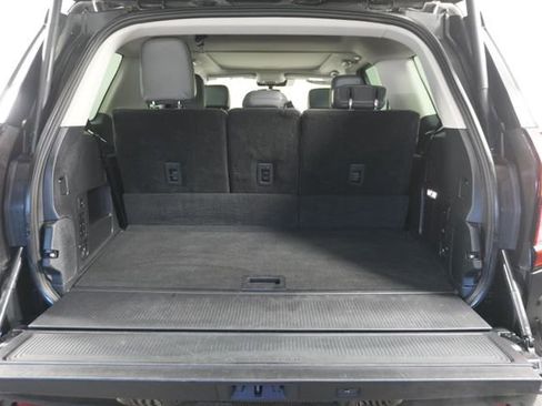 Certified 2025 Ford Expedition Active AWD/4WD image 33