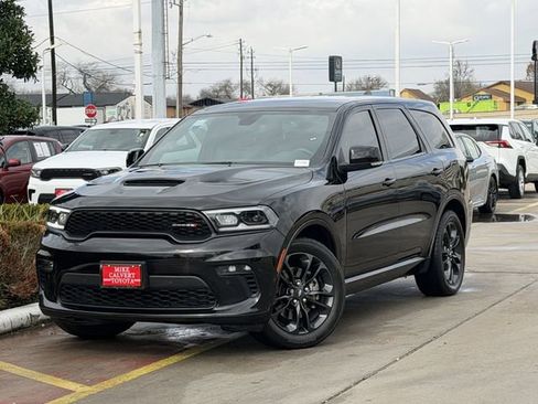 Used 2021 Dodge Durango R/T w/ Blacktop Package image 2