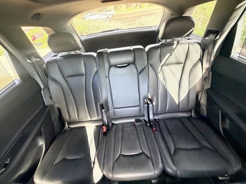 Used 2017 Audi Q7 3.0T Premium Plus image 21