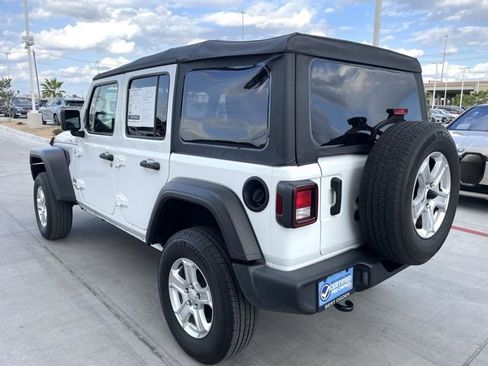 Used 2021 Jeep Wrangler Unlimited Sport S image 4