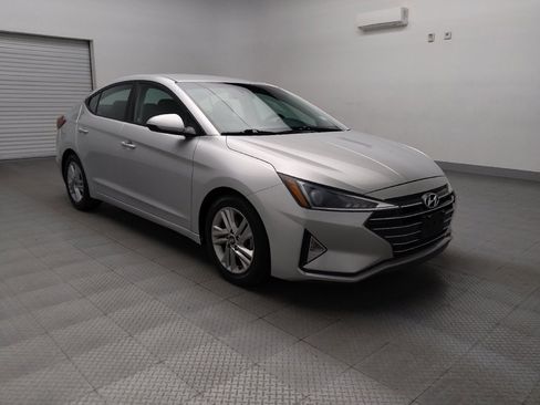 Used 2019 Hyundai Elantra SEL w/ Cargo Package image 13