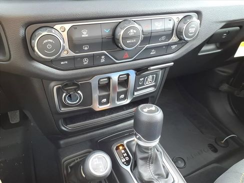 New 2026 Jeep Wrangler Sport AWD/4WD image 12