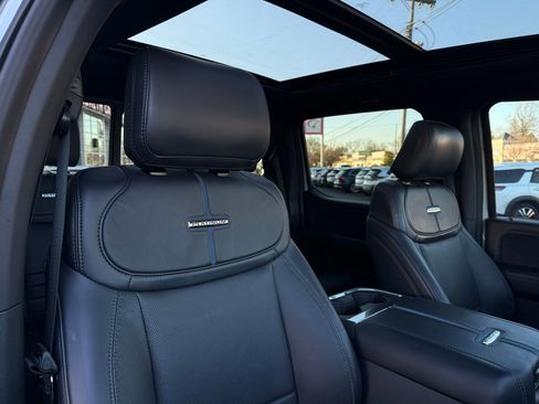 Used 2025 Ford F250 Platinum image 34