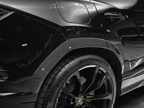 Used 2020 Lamborghini Urus image 45