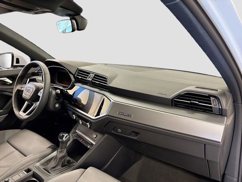 Certified 2025 Audi Q3 2.0T Premium w/ Black Optic Sport Package image 14