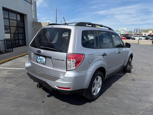 Used 2013 Subaru Forester 2.5X w/ Alloy Wheel Pkg AWD/4WD image 7