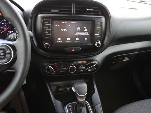 Used 2021 Kia Soul S FWD image 12