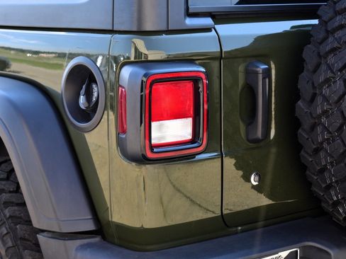 Certified 2021 Jeep Wrangler Unlimited Sport image 13