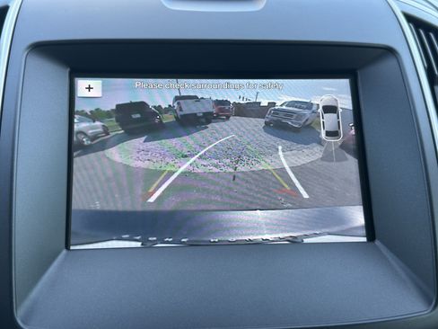 Used 2016 Ford Edge SEL w/ Equipment Group 201A FWD image 30