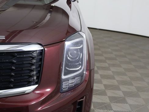 Used 2022 Kia Telluride LX image 14