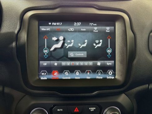 Used 2021 Jeep Renegade Limited w/ Sun & Sound Group AWD/4WD image 19