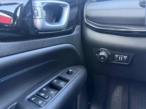 New 2026 Jeep Compass Latitude AWD/4WD image 7