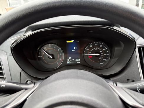 Used 2023 Subaru Crosstrek 2.0i image 17