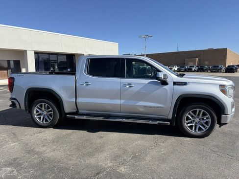 Used 2022 GMC Sierra 1500 SLT w/ SLT Premium Plus Package image 5