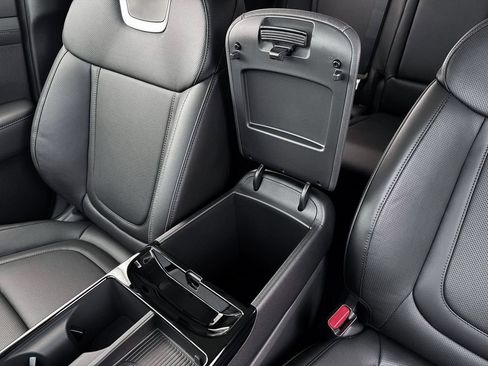 New 2026 Hyundai Tucson Limited AWD/4WD image 18