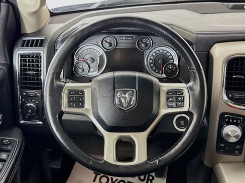 Used 2014 RAM 1500 Laramie w/ Convenience Group image 12