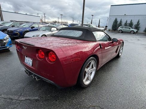 Used 2006 Chevrolet Corvette Base w/ Preferred Equipment Group image 4