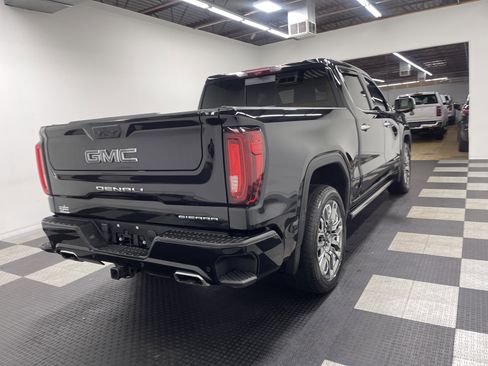 Used 2024 GMC Sierra 1500 Denali Ultimate AWD/4WD image 5
