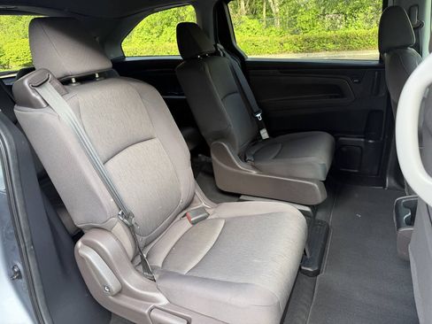 Used 2019 Honda Odyssey LX image 29