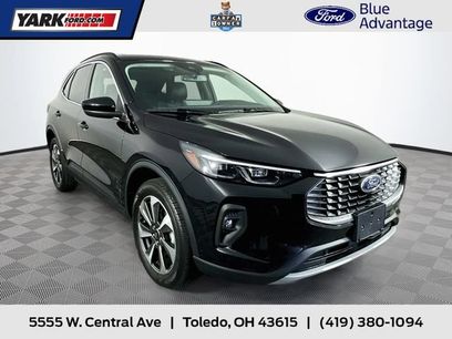 Certified 2025 Ford Escape Platinum