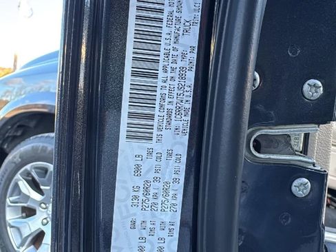 Used 2018 RAM 1500 Limited AWD/4WD image 21