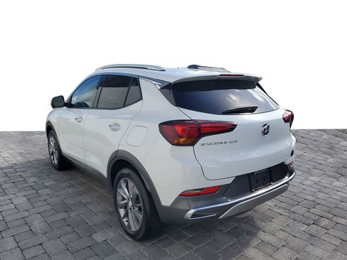 Certified 2023 Buick Encore GX Essence w/ Experience Buick Package FWD image 4