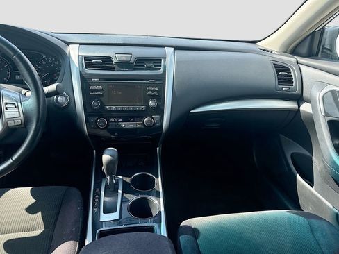 Used 2013 Nissan Altima 2.5 SV w/ 2.5SV Convenience Pkg FWD image 28