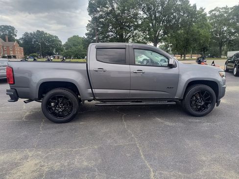 Used 2020 Chevrolet Colorado LT w/ Colorado RST Special Edition RWD image 6