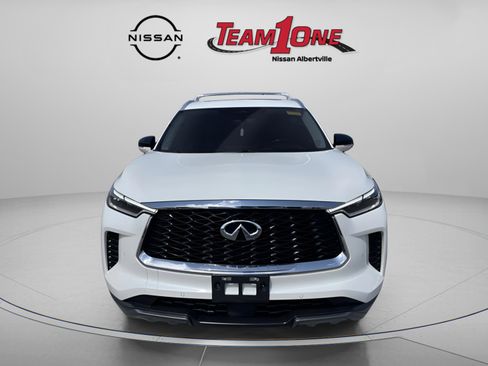 Used 2023 INFINITI QX60 Sensory w/ Vision Package image 2