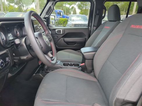 Used 2024 Jeep Wrangler Unlimited Rubicon AWD/4WD image 13