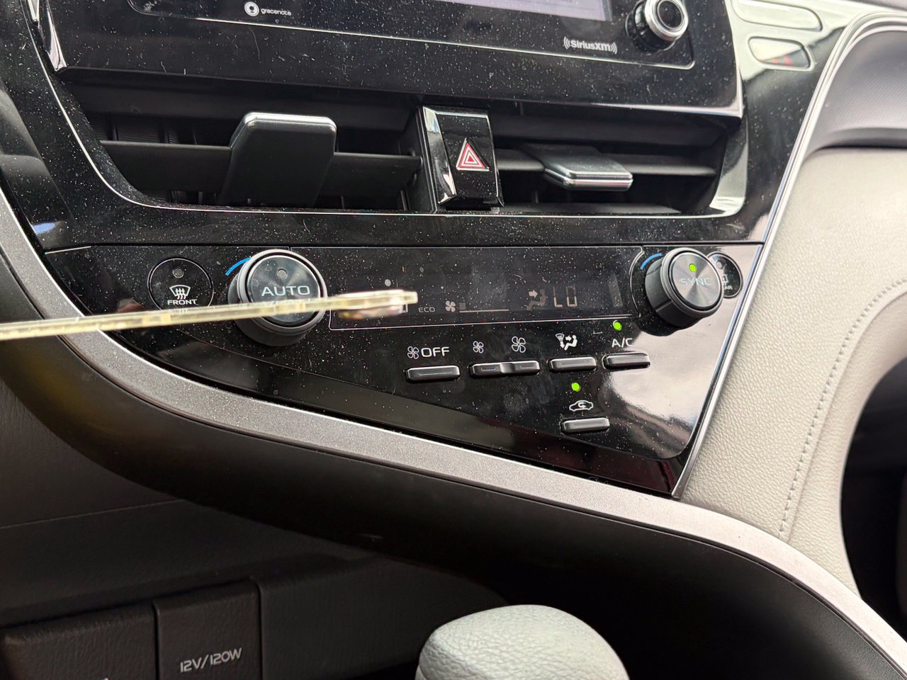 Used 2023 Toyota Camry LE FWD image 9