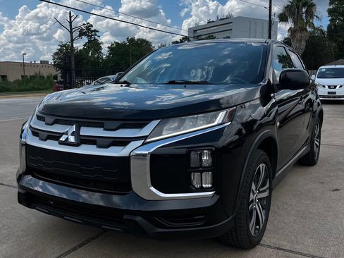 Used 2020 Mitsubishi Outlander Sport ES AWD/4WD image 1